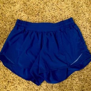Lululemon Hotty hot shorts inseam 4”
